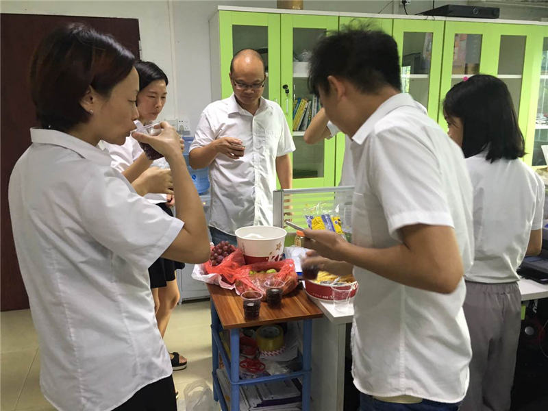 花季传媒网站密封圈下午茶時間